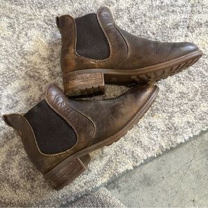 Ugg bonham size 7.5 brown